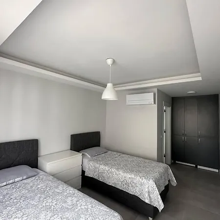 Luxurious In The Heart Of Goecek Hotel *
